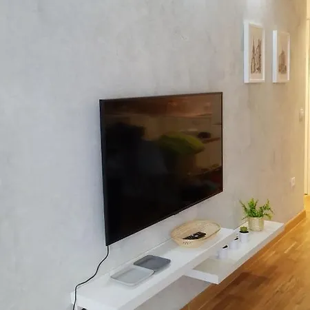 Lägenhet Waterfront Lux 2 *