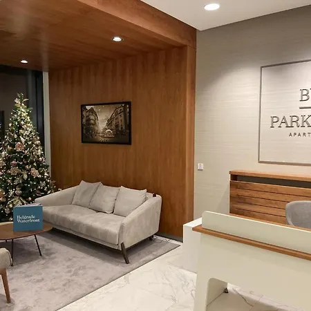 Waterfront Lux 2 Апартаменты *