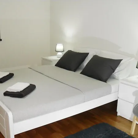 Waterfront Lux 2 Lägenhet *