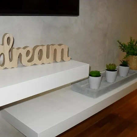 Waterfront Lux 2 Апартаменты *